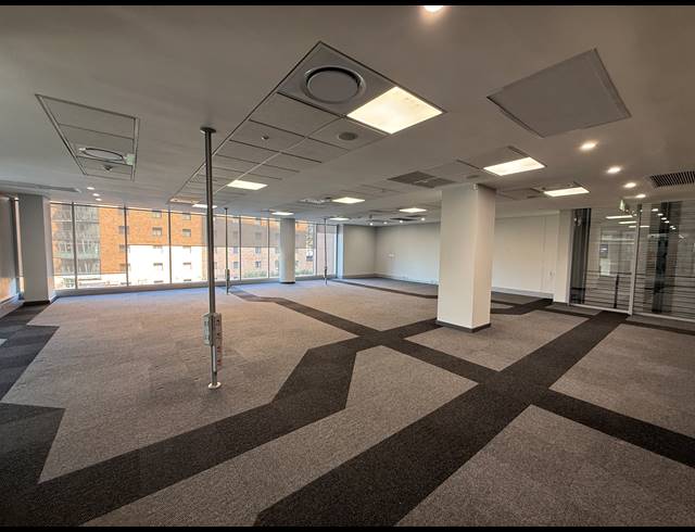 476M² OFFICE TO LET IN ROSEBANK